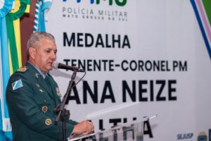 Medalha TC PM Ana Neize Baltha homenageia autoridades que trabalharam  no combate à violência contra a mulher