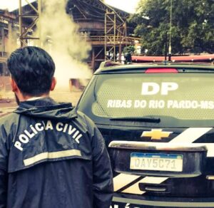 Polícia Civil prende dois homens por tráfico de drogas em Ribas do Rio Pardo