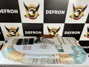 Polícia Civil prende dois homens por uso de documento falso, receptação e adulteração de veículo em Ponta Porã