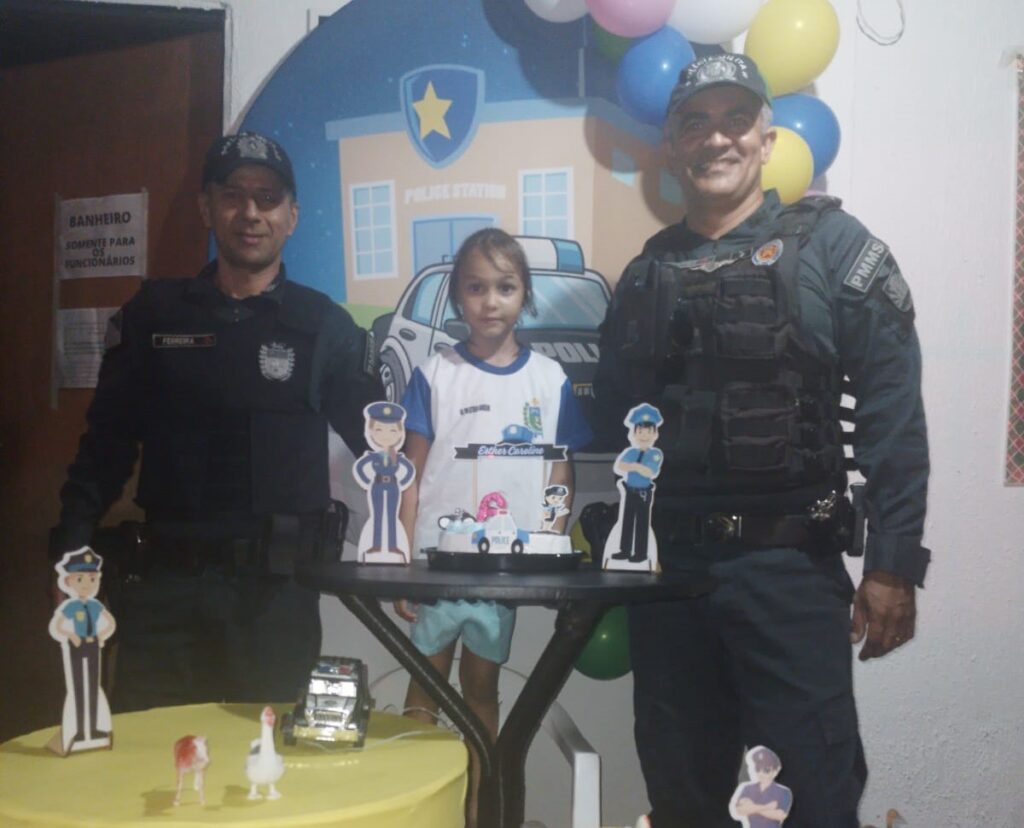 Polícia Militar realiza sonho de criança de 6 anos em seu aniversário em Coxim