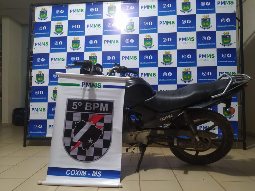 Polícia Militar recupera motocicleta furtada e prende autores em Coxim