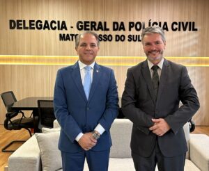 Delegado-Geral recebe a visita do Deputado Estadual Coronel David