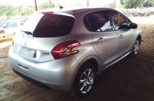 Detran abre novo leilão com lance de R$ 9 mil em Peugeot