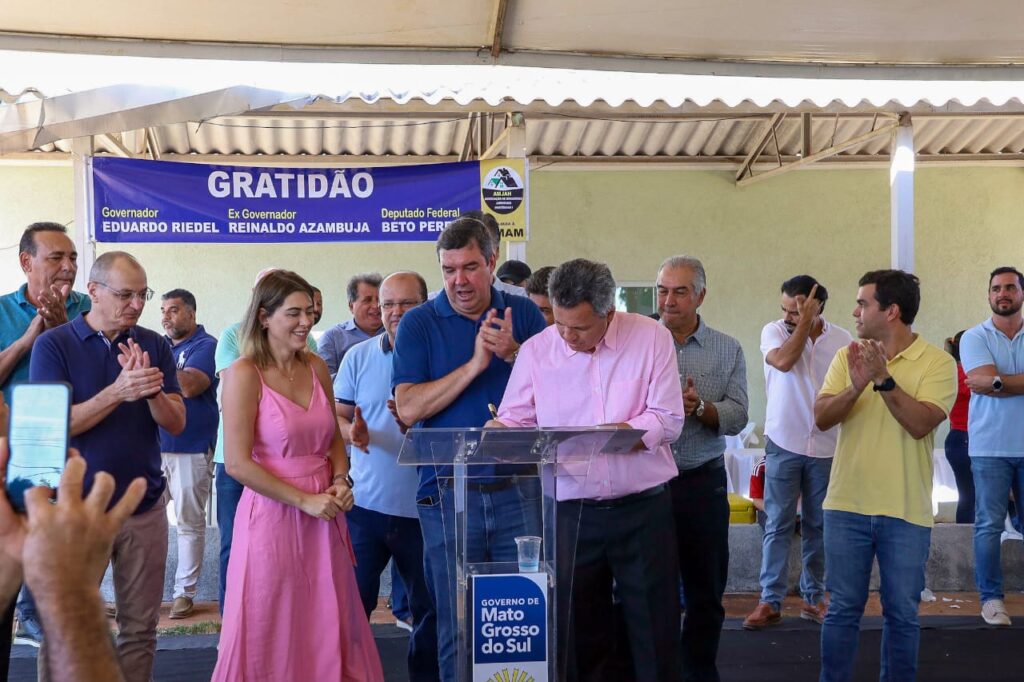 Para fortalecer atendimento ‘na ponta’, Governo de MS assina termo de cooperação com União das Associações de Moradores