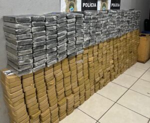 Polícia Civil prende três por tráfico de drogas e associação em Bela Vista