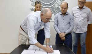 Com convênio de Corguinho, Governo soma mais de R$ 400 milhões em novas obras nos municípios