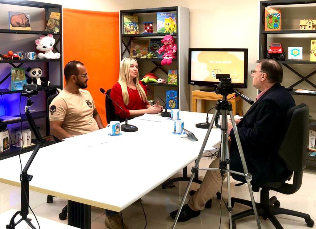 Com foco em cibercrimes, a Polícia Civil, por intermédio da DEPCA, participa do Pod Cast “Pod-Falar, Criança” – do Tribunal de Justiça de Maro Grosso do Sul