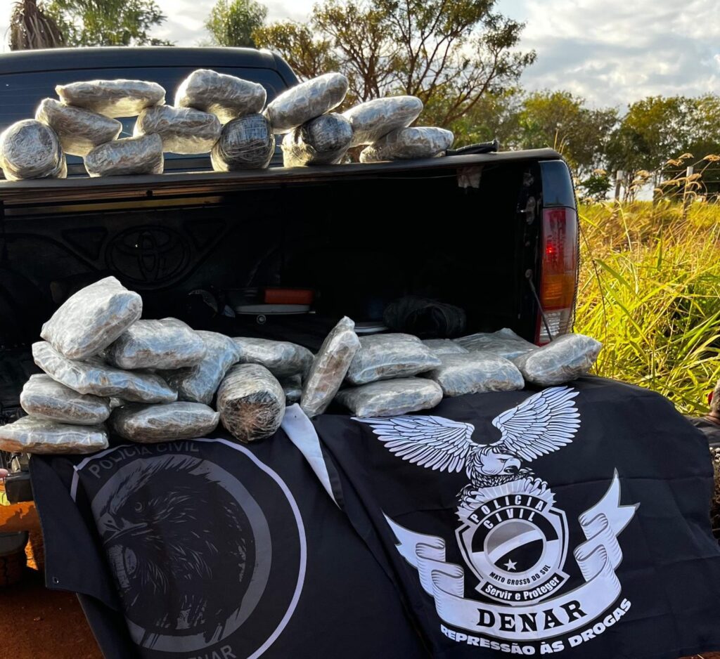 Polícia Civil intercepta carga de drogas e prende quatro pessoas por tráfico de drogas e associação para o tráfico