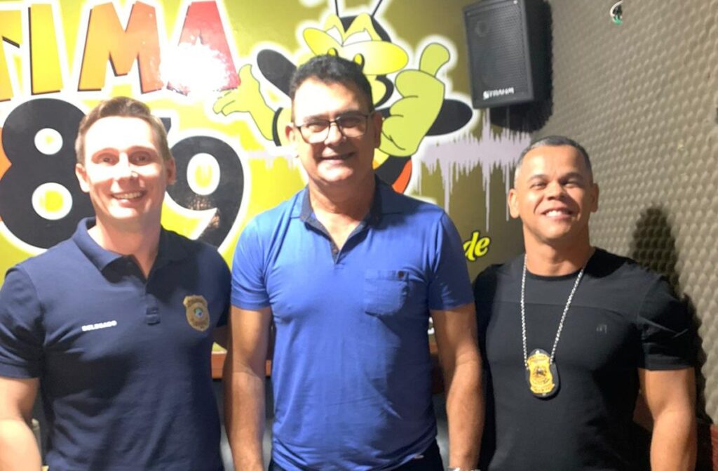 Polícia Civil, no âmbito da Operação Virtude, concede entrevista para emissora de rádio local em Fátima do Sul