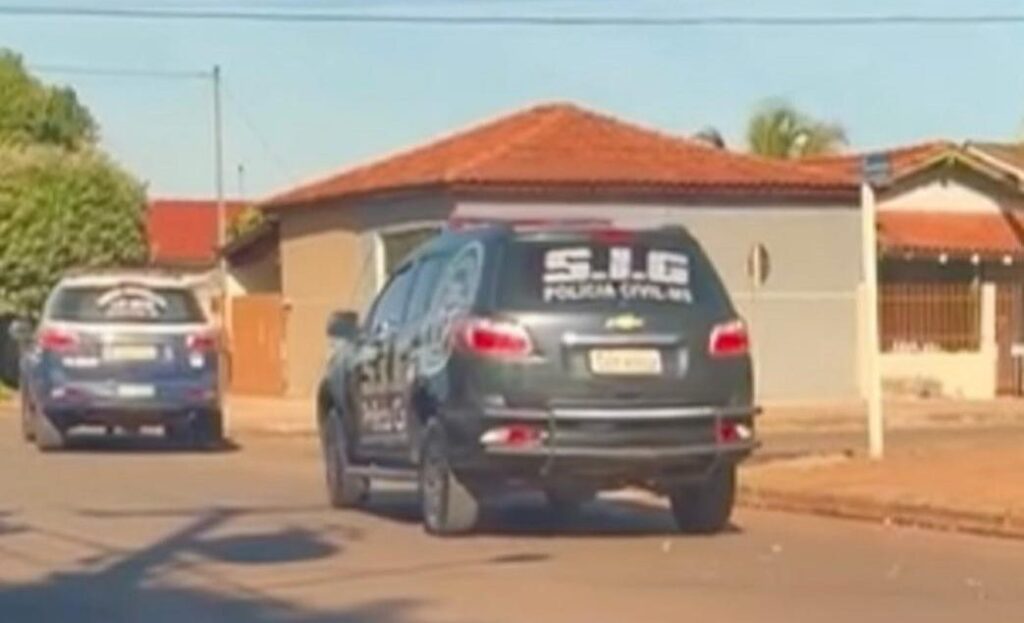 Polícias Civil e Militar prendem casal por tráfico de drogas em Fátima do Sul